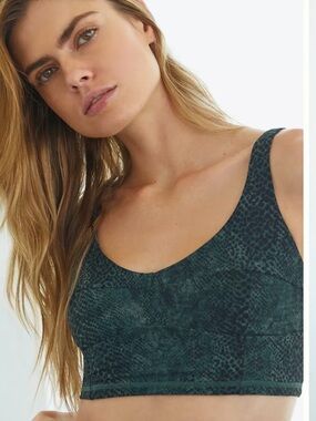 The Upside Cobra Green Animal Print Sports Bra 6 Anthropology Activewear, Yoga